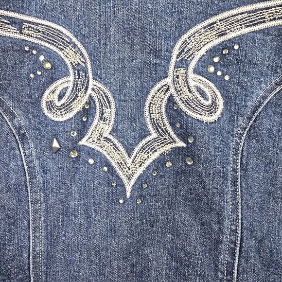 Rock 47 Womens Denim Jacket Dark Wash Embroidered Snap Closure Distressed Style - Picture 4 of 9